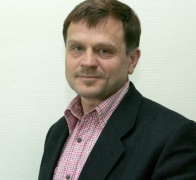 Stanislovo Bagdonavičiaus nuotraukoje: komentaro autorius Bronius Matelis